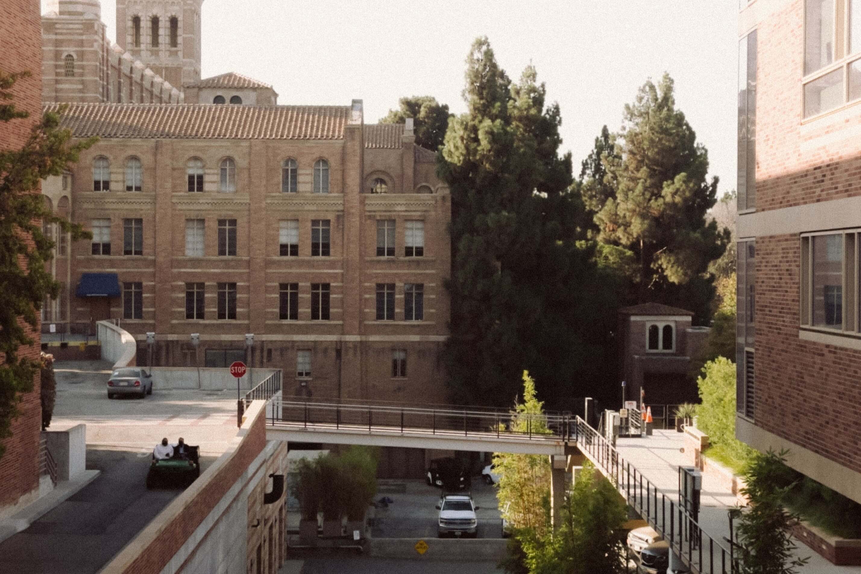 UC加州大學排名？宣布放棄SAT/ACT成績要求？