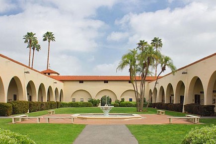 波莫納加州州立理工大學 California State Polytechnic University Pomona