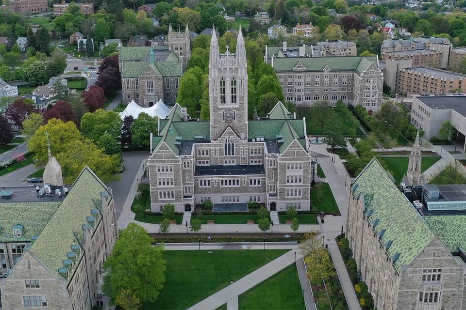 波士頓學院 Boston College