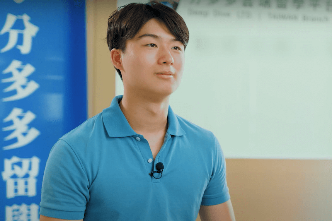 College Admissions Counseling Video