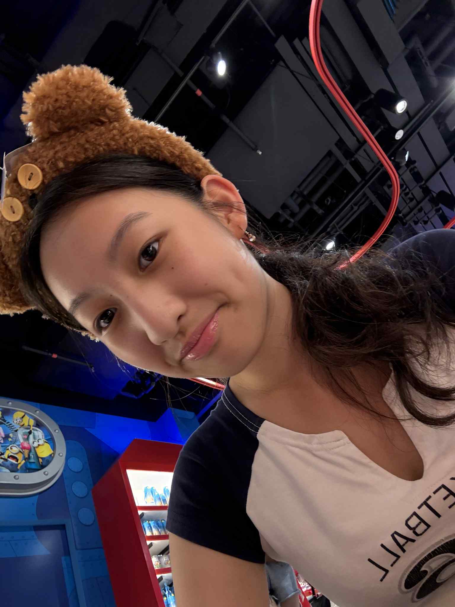 DeanaChang_FendodoAdvisor_Profile1 - Deana Chang